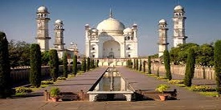 Chhatrapati Sambhajinagar / Aurangabad Cabs for Local Sightseeing | Taxi in Aurangabad for Bibi Ka Maqbara